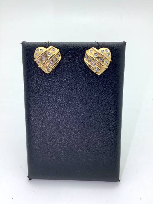 18k Heart Earrings